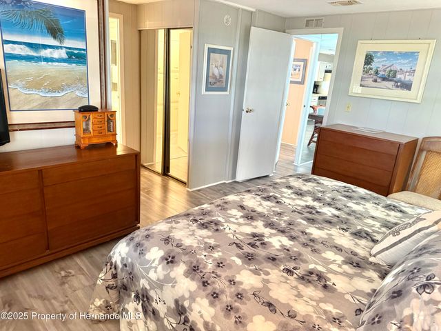 8010 Highpoint Boulevard, Brooksville, FL 34613