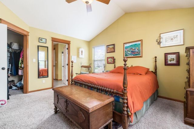 210 Jones Place, Canal Winchester, OH 43110