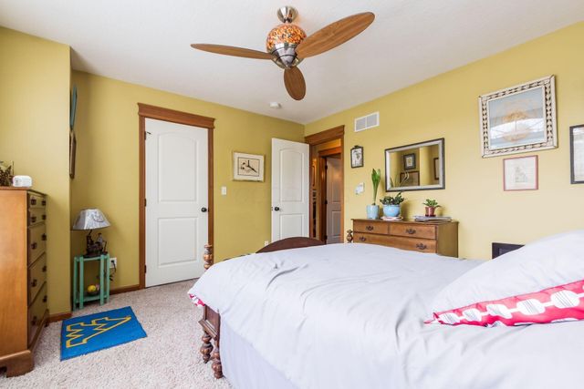 210 Jones Place, Canal Winchester, OH 43110