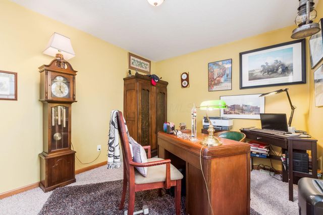 210 Jones Place, Canal Winchester, OH 43110