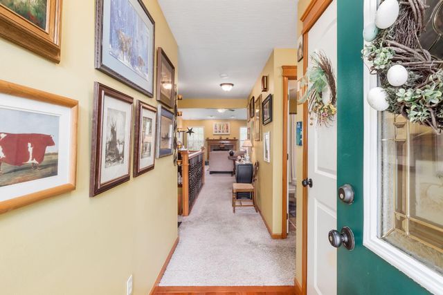 210 Jones Place, Canal Winchester, OH 43110