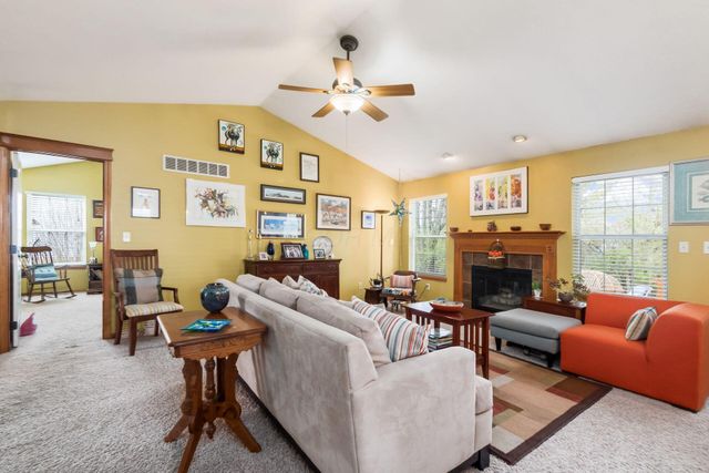 210 Jones Place, Canal Winchester, OH 43110