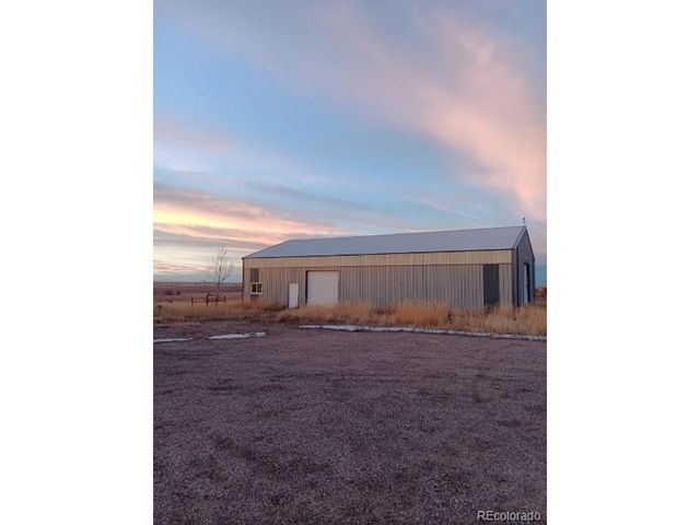2431 S County Road 193, Byers, CO 80103