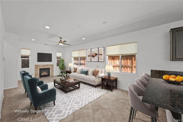 819 Mitchell, Upland, CA 91784