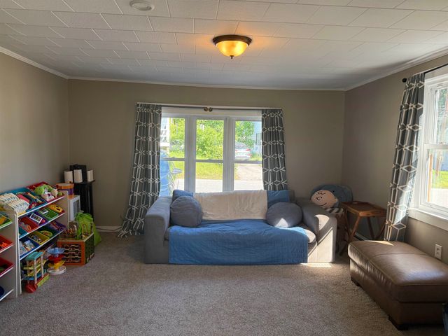 15 Watson Street, Pittsfield, NH 03263