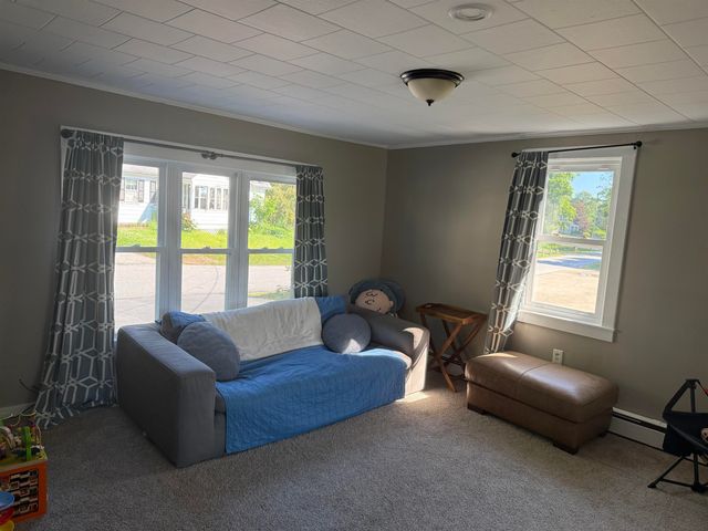 15 Watson Street, Pittsfield, NH 03263