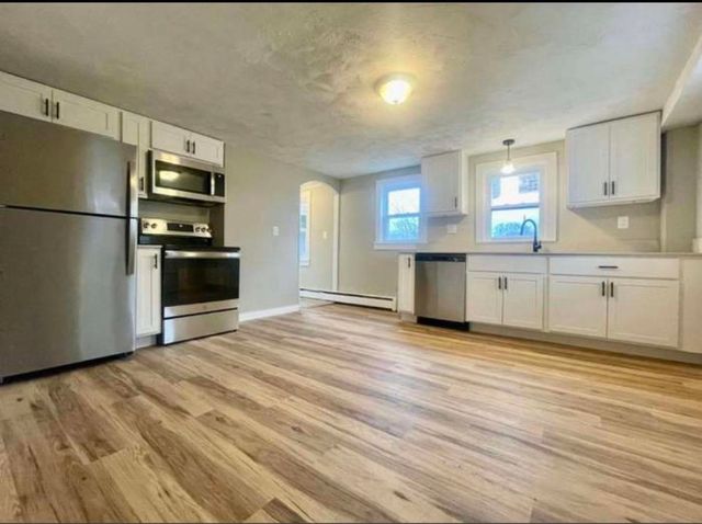 15 Watson Street, Pittsfield, NH 03263