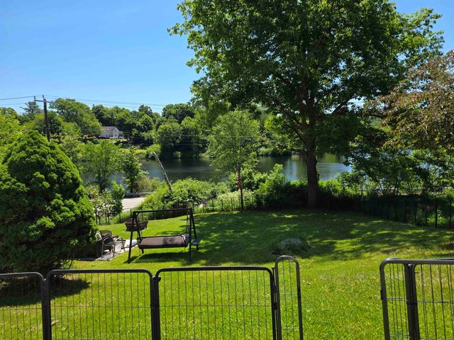 15 Watson Street, Pittsfield, NH 03263