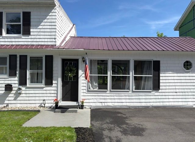 15 Watson Street, Pittsfield, NH 03263