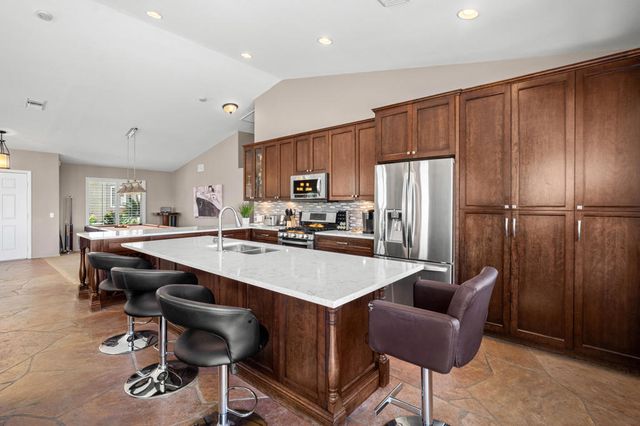 50300 Spyglass Hill Drive, La Quinta, CA 92253