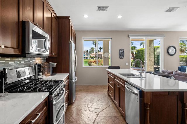 50300 Spyglass Hill Drive, La Quinta, CA 92253