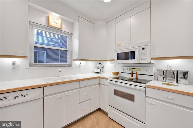 3527 N 3RD ST, Harrisburg, PA 17110