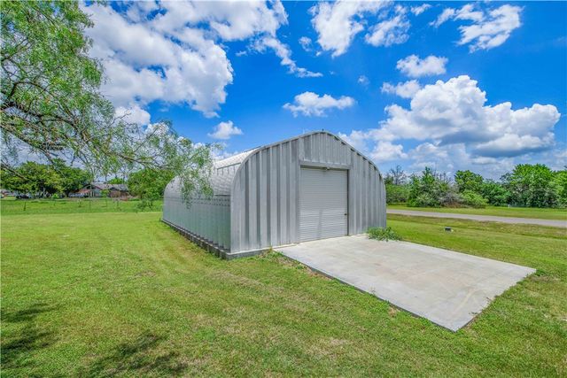 2009 Quail Run, College Station, TX 77845