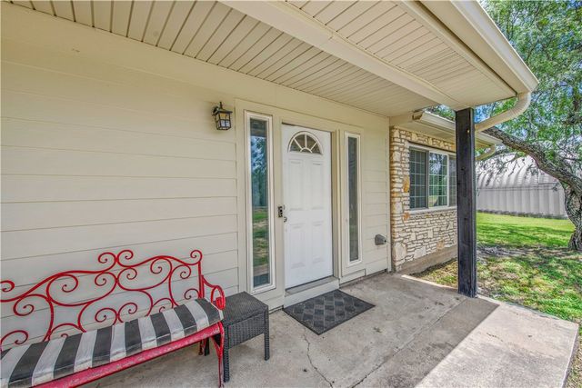 2009 Quail Run, College Station, TX 77845