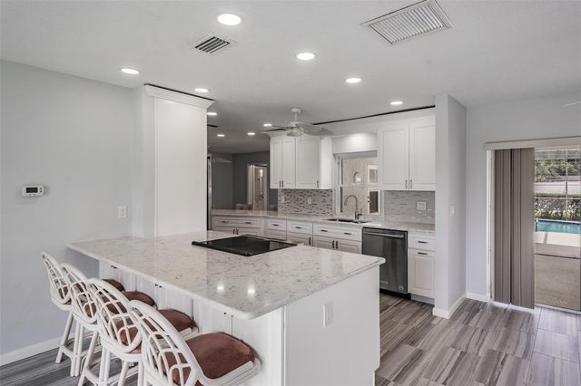 3267 SPRINGWOOD DRIVE, Clearwater, FL 33761