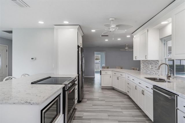 3267 SPRINGWOOD DRIVE, Clearwater, FL 33761