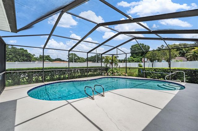 3267 SPRINGWOOD DRIVE, Clearwater, FL 33761