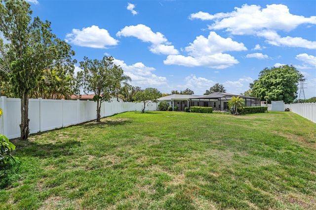 3267 SPRINGWOOD DRIVE, Clearwater, FL 33761