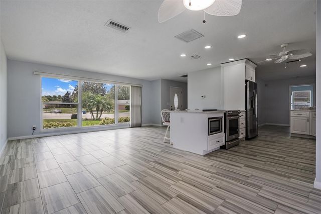 3267 SPRINGWOOD DRIVE, Clearwater, FL 33761