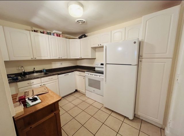 1 Colonial 1A, Andover, MA 01810