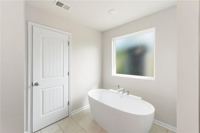 203 Orwell Drive, Social Circle, GA 30025