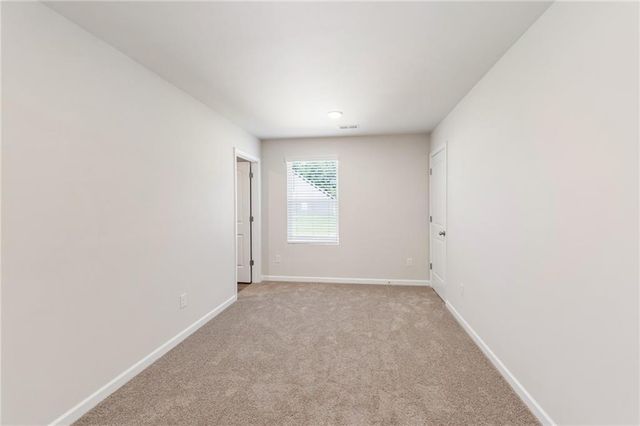 203 Orwell Drive, Social Circle, GA 30025