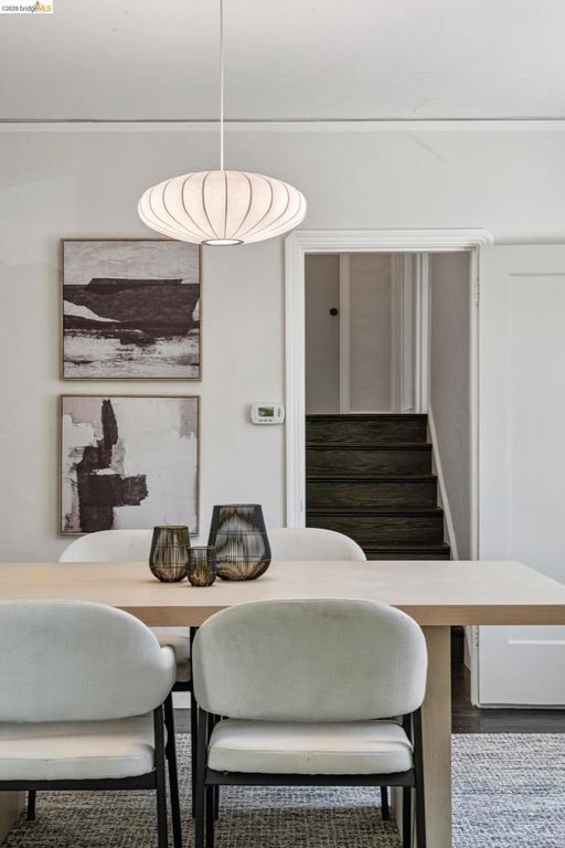 Image 11 of property listing at 575 58th St, Oakland, CA 94609