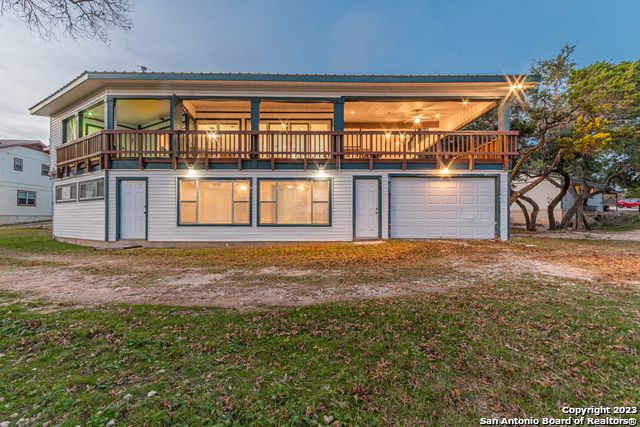 119 CEDAR TREE LN, Canyon Lake, TX 78133