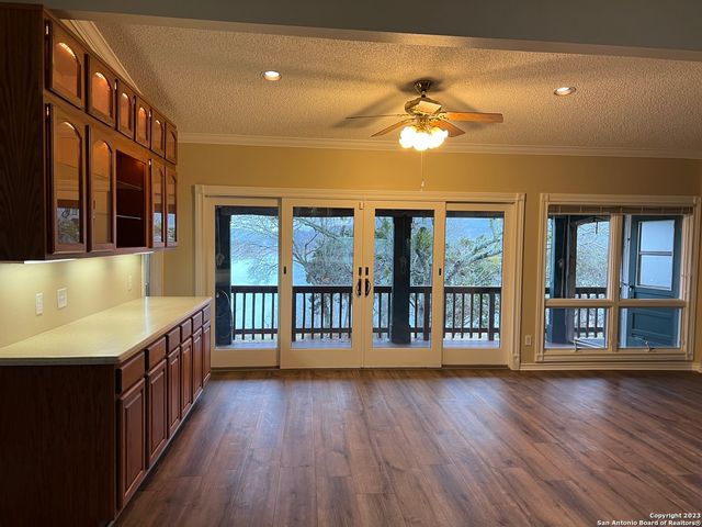 119 CEDAR TREE LN, Canyon Lake, TX 78133