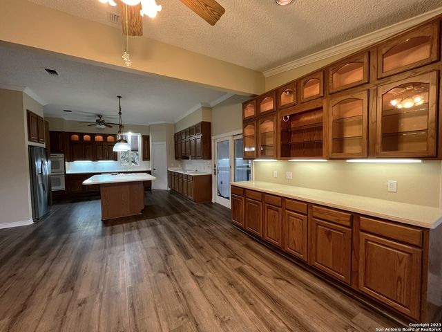119 CEDAR TREE LN, Canyon Lake, TX 78133