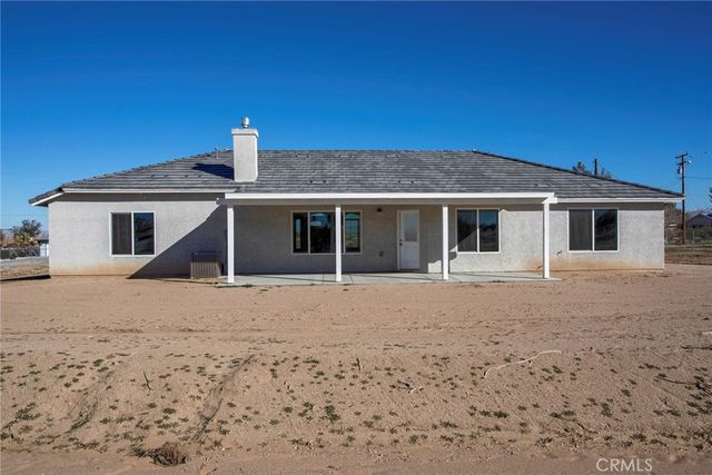 17796 Valencia Street, Hesperia, CA 92345