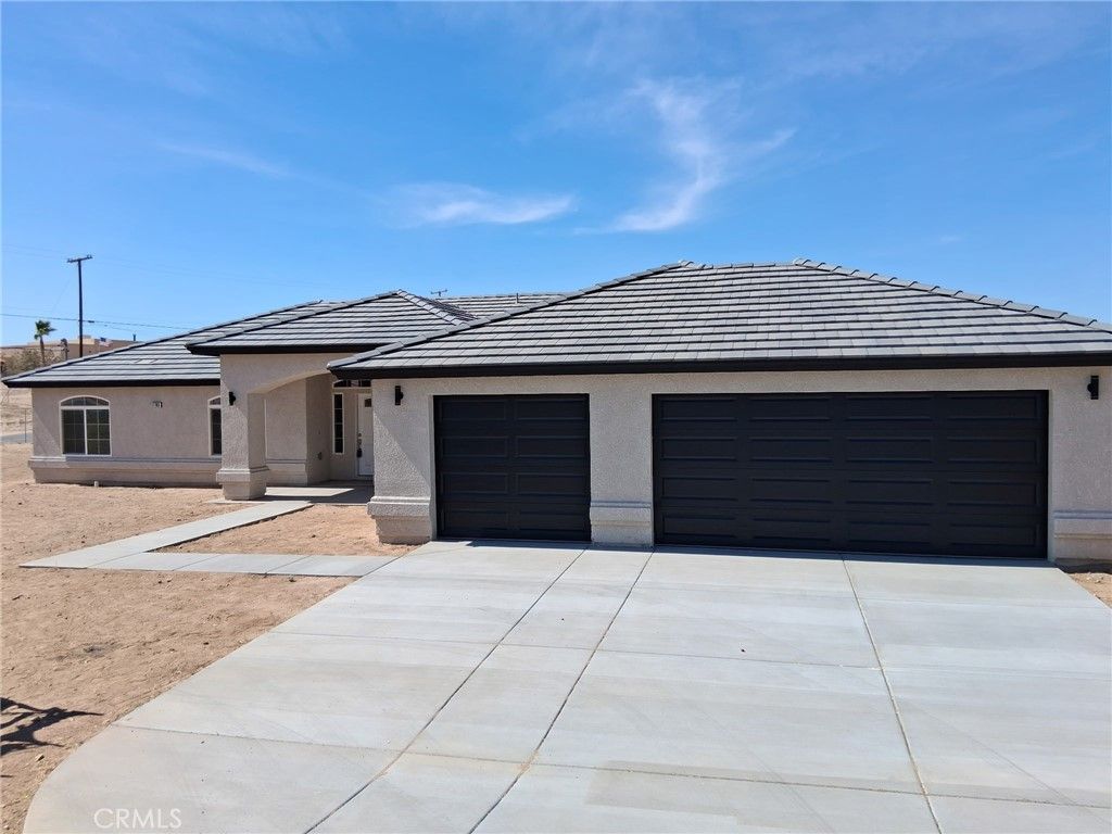 17796 Valencia Street, Hesperia, CA 92345