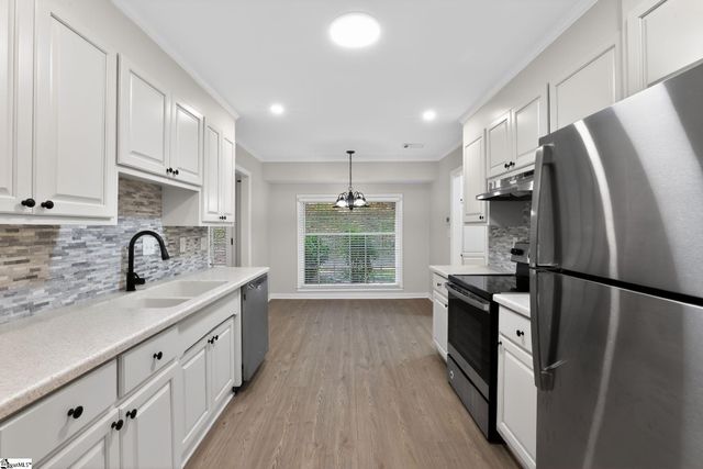 13 Olde Orchard Lane, Greenville, SC 29615