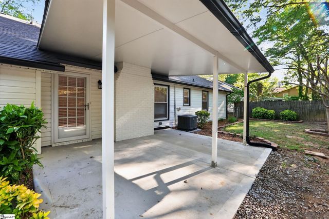 13 Olde Orchard Lane, Greenville, SC 29615