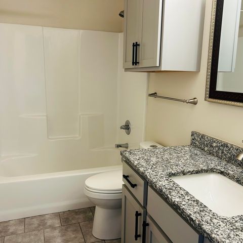 317 81st Street, Lubbock, TX 79404