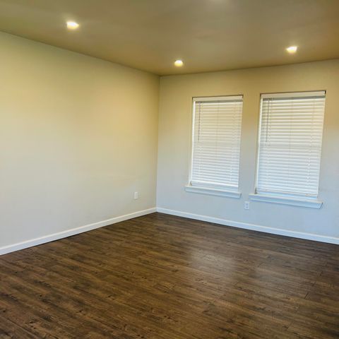 317 81st Street, Lubbock, TX 79404