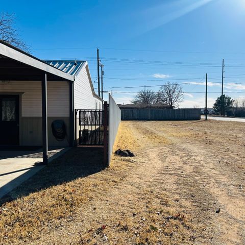 317 81st Street, Lubbock, TX 79404