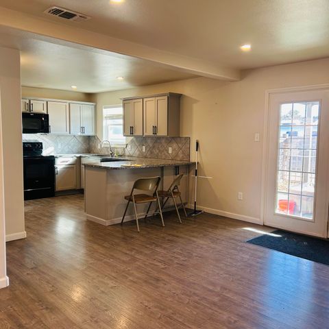 317 81st Street, Lubbock, TX 79404