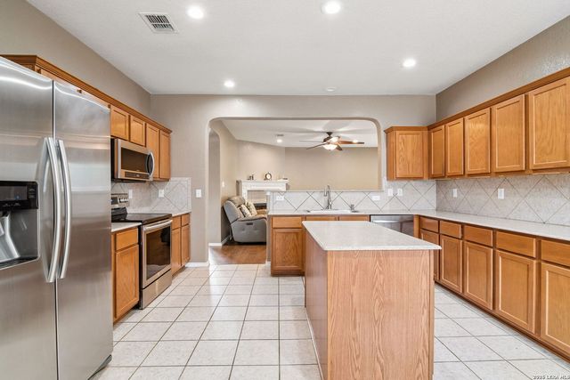 12330 Fleming Surf Dr, San Antonio, TX 78249