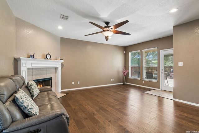 12330 Fleming Surf Dr, San Antonio, TX 78249