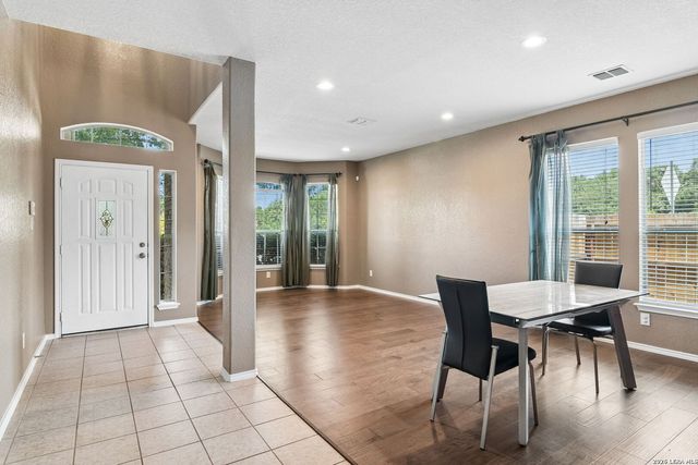 12330 Fleming Surf Dr, San Antonio, TX 78249