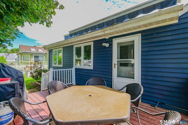 33 Dorothy Road, East Hartford, CT 06118