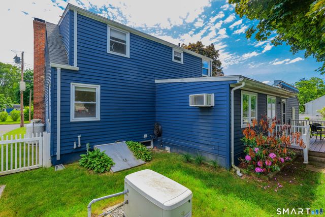 33 Dorothy Road, East Hartford, CT 06118