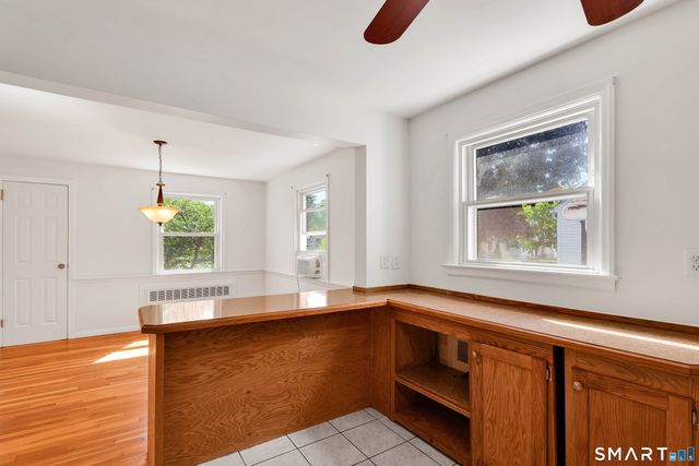 33 Dorothy Road, East Hartford, CT 06118
