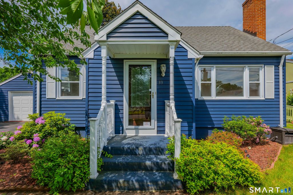 33 Dorothy Road, East Hartford, CT 06118