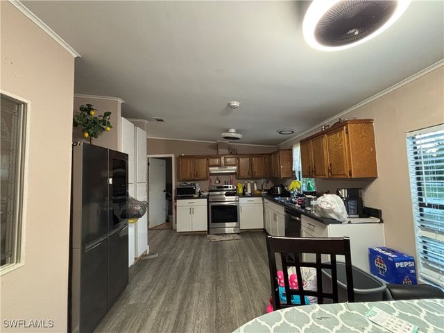 7993 Ebson DR, North Fort Myers, FL 33917