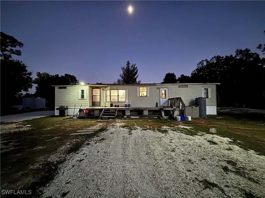 7993 Ebson DR, North Fort Myers, FL 33917