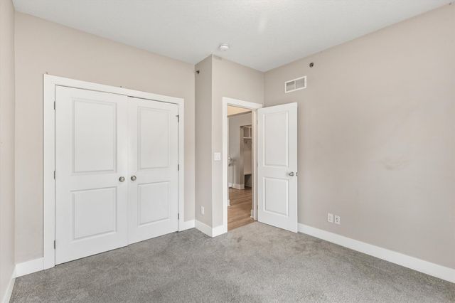 4417 Lower Beaver Road Road, Des Moines, IA 50310