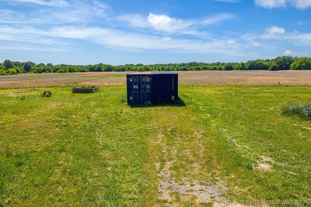 14744 Tyler Road, Okmulgee, OK 74447