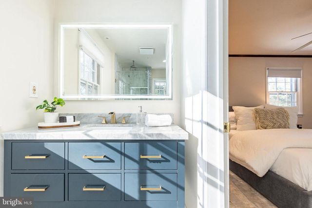 829 BRYN MAWR AVE, Penn Valley, PA 19072